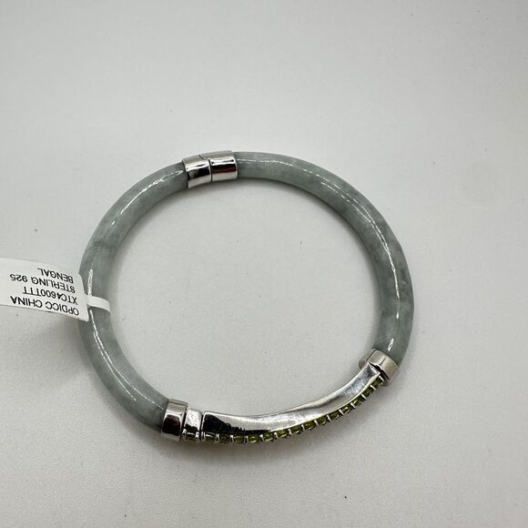 NWT Green/Gray Jadeite, Peridot bracelet with sterling silver hardware! - Picture 10 of 12